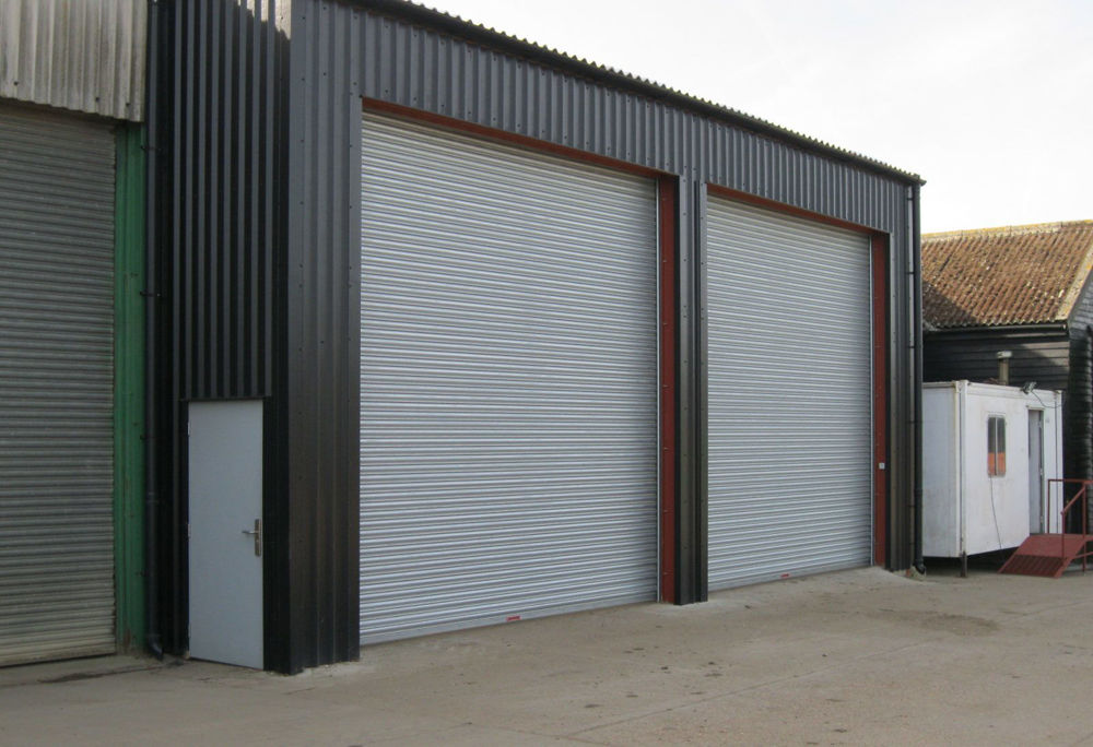 مزایا و ویژگی های درب سکشنال